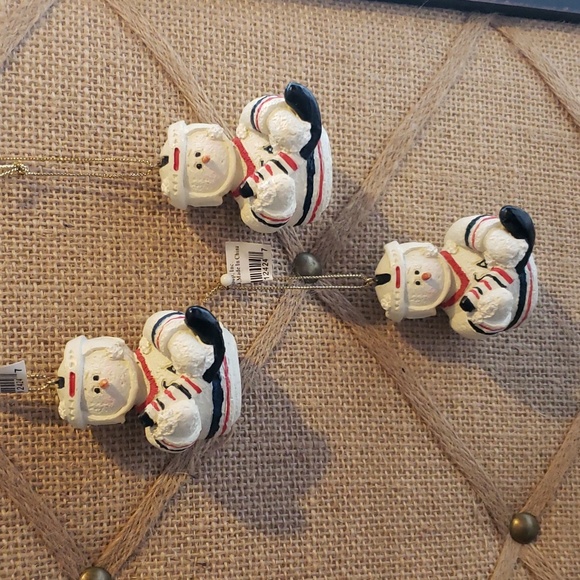 Hockey Snowmen Ornaments New - Picture 1 of 4